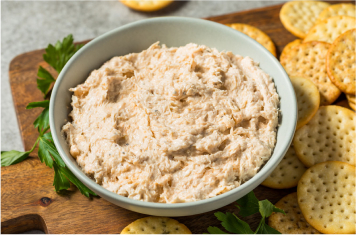 SALADS OF THE SEA SMOKY BACON CRAB DIP